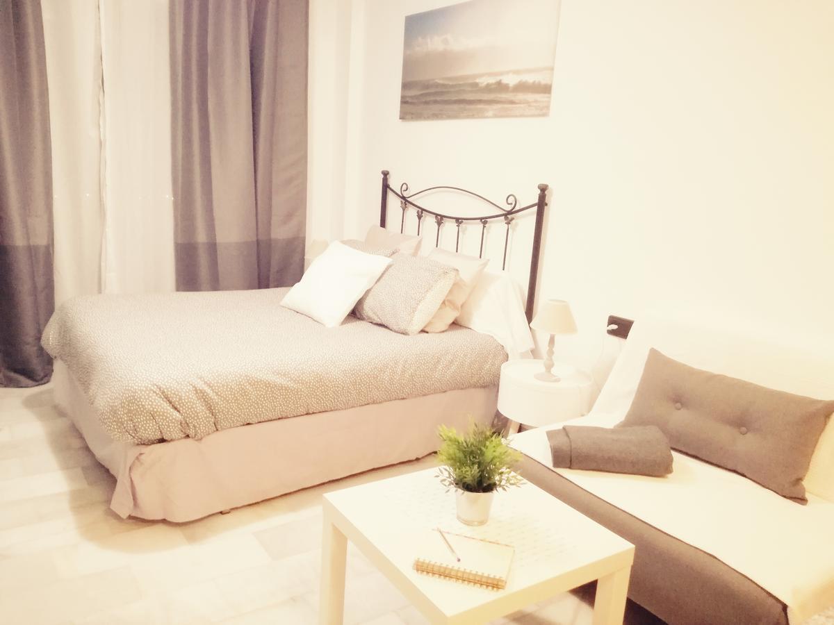 Апартаменты Calaceite Beach Торрокс-Коста Экстерьер фото